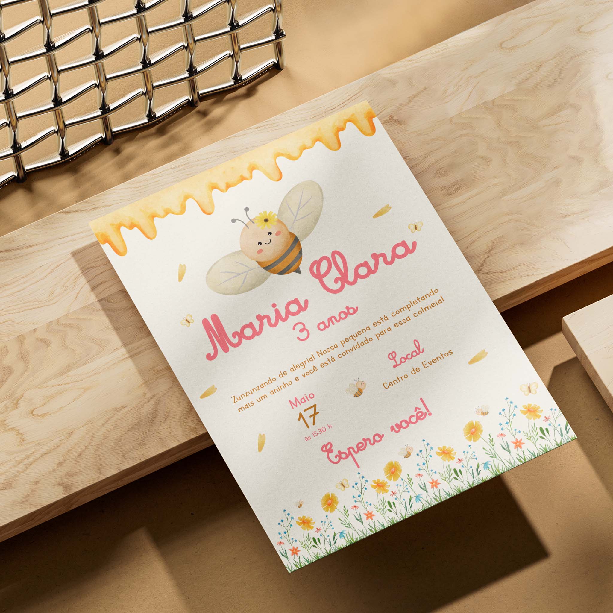 Invitación de cumpleaños de abeja digital