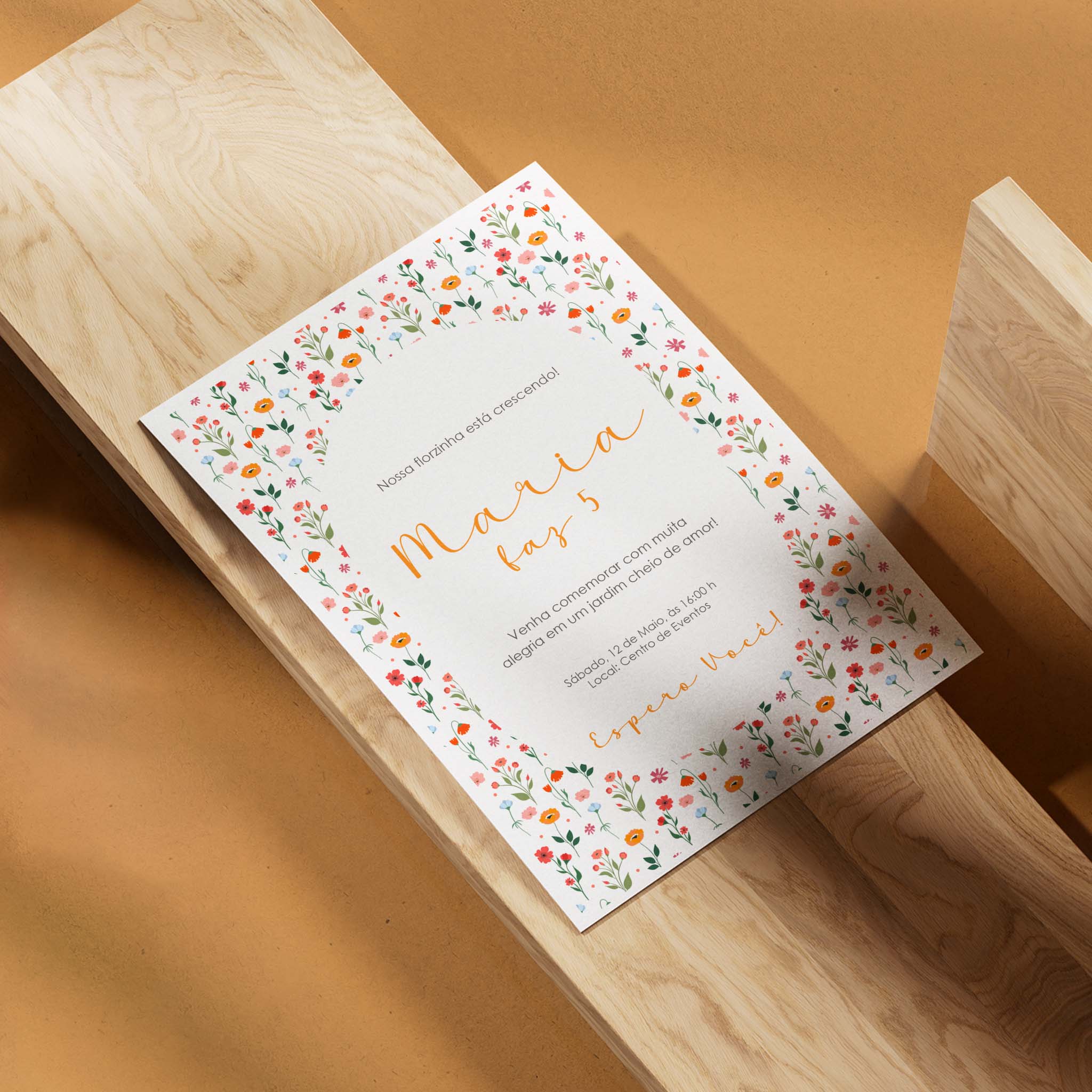Invitación digital de cumpleaños con flores