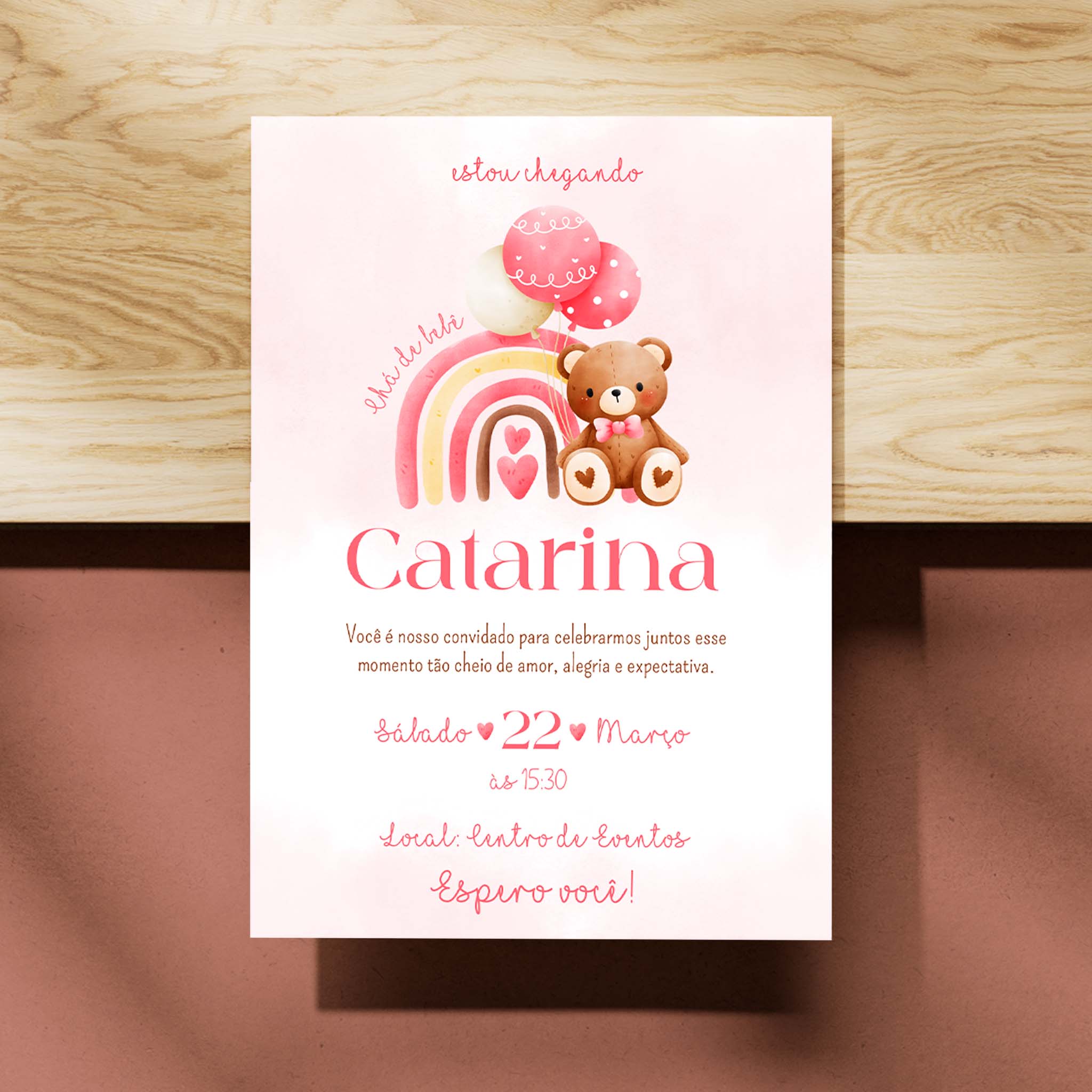 Invitación digital para baby shower con osito de peluche